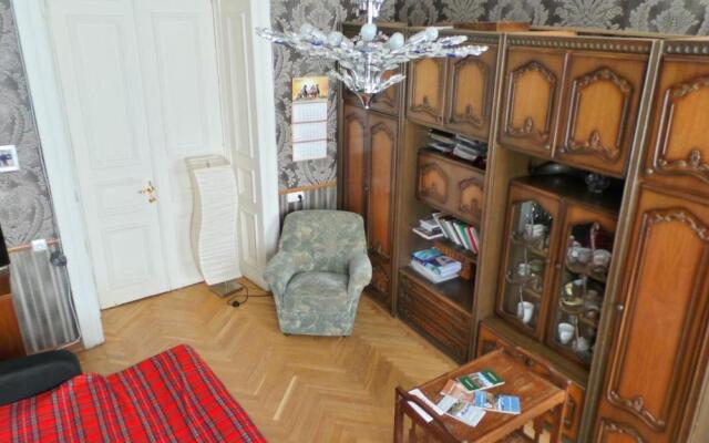 Ias Homestay