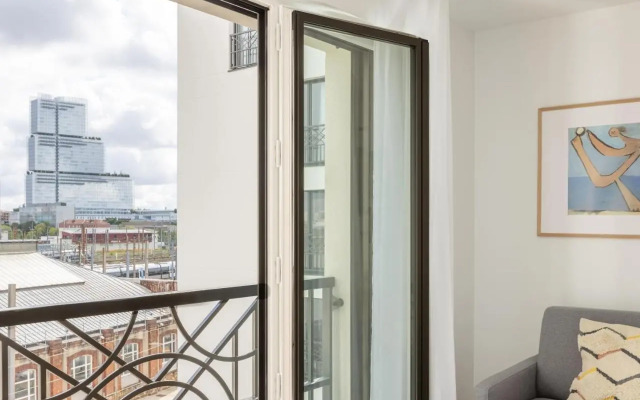 Edgar Suites Levallois – Jules Verne