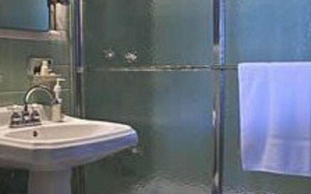 Hawthorn - A Bed & Breakfast