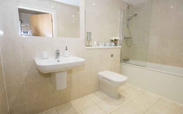 Charles Court Serviced Apartments
