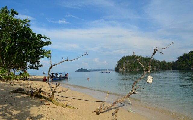 The Jemuruk Island Resort