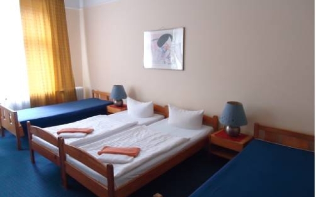 Hotel Pension Austriana