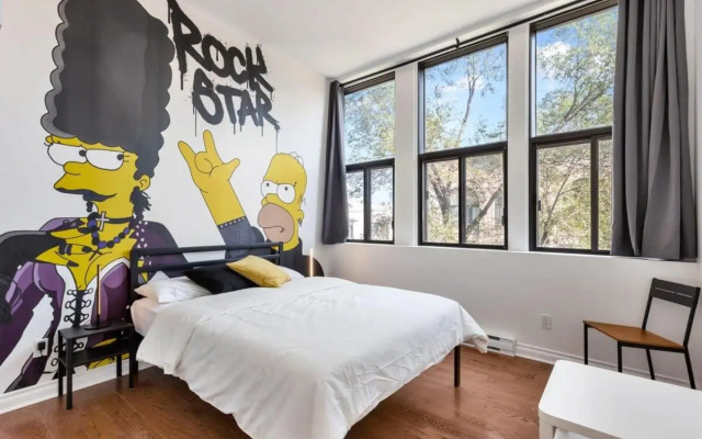 M11 The Simpsons Suite 3BR in The Heart of MTL