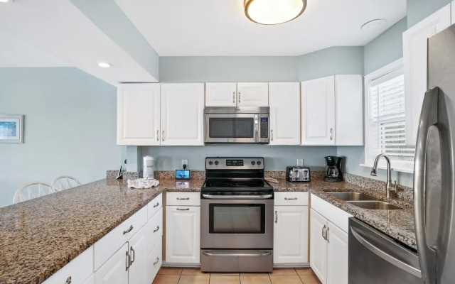 Sailfish Townhomes by Panhandle Getaways