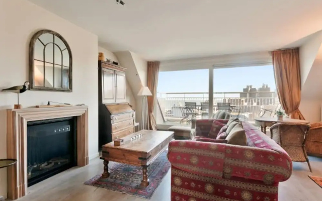 Duplex in Knokke-heist With Sea Views