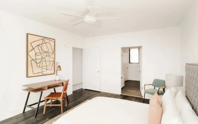 The Grove 6 by Avantstay Private Balcony