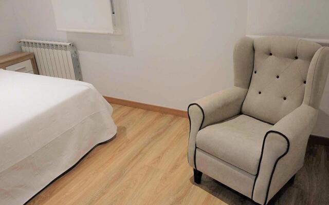 Inviting Apartment in Ourense with Private Terrace