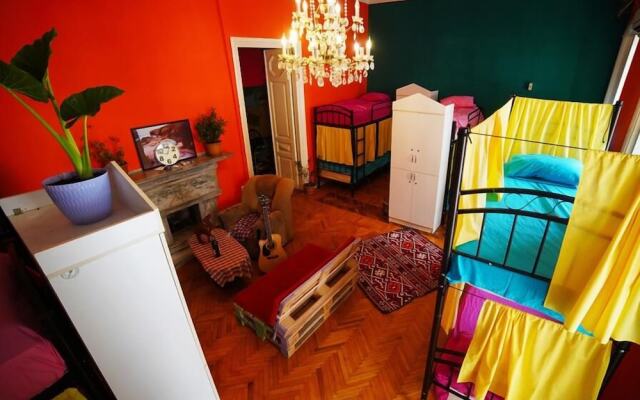 Amsterdam Hostel Baku