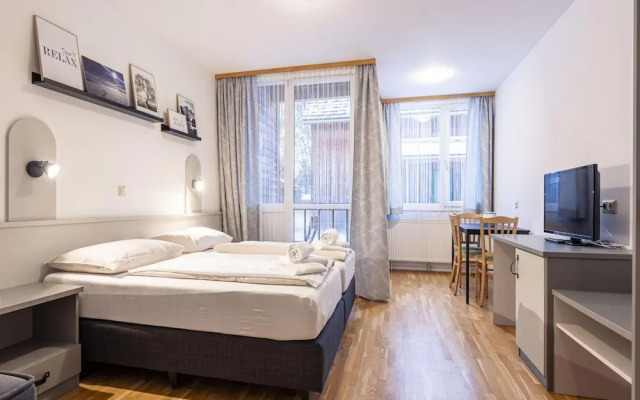 Nice Studio With Balcony