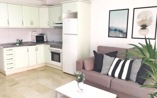 Sagasta Beach Apartment II by Canary365