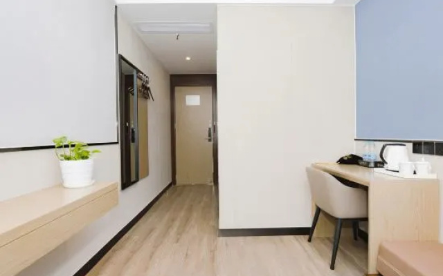 Kaju Hotel(Olympic Xinglong Street subway station store) – Guest Rooms – Nanjing