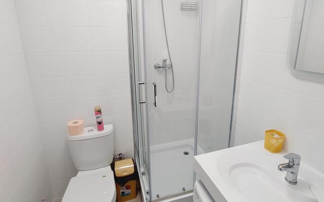 Апартаменты на проспекте Космонавтов 9Б