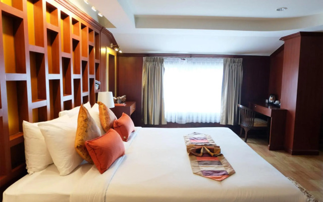 Grand Hill Resort and Spa