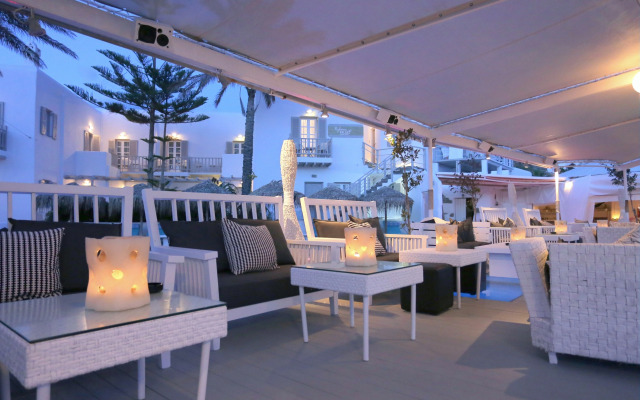 Mykonos Palace Beach Hotel