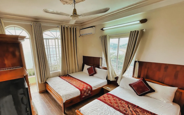 Quang Vinh 2 Hotel