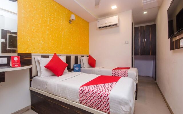 OYO 7879 Golden Tulipz Boutique Hotel