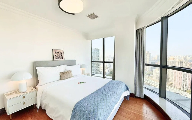 Tyms Shanghai Luxurious 3Bedroom270 View
