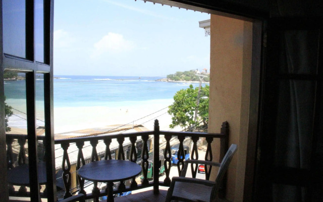 Neptune Bay Hotel