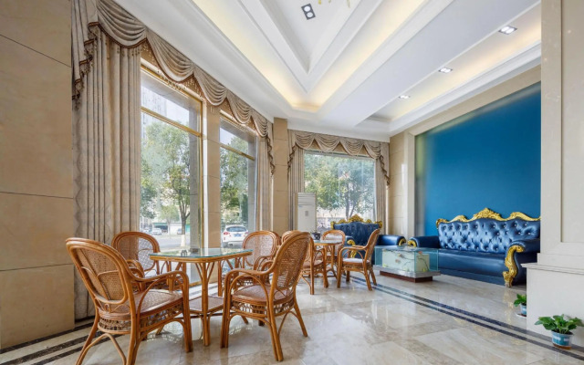 Shangrao Wannian Junlin Hotel