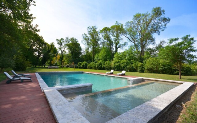 Ancien Mas du Moulin