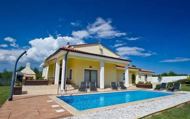 Villa MAGGIE