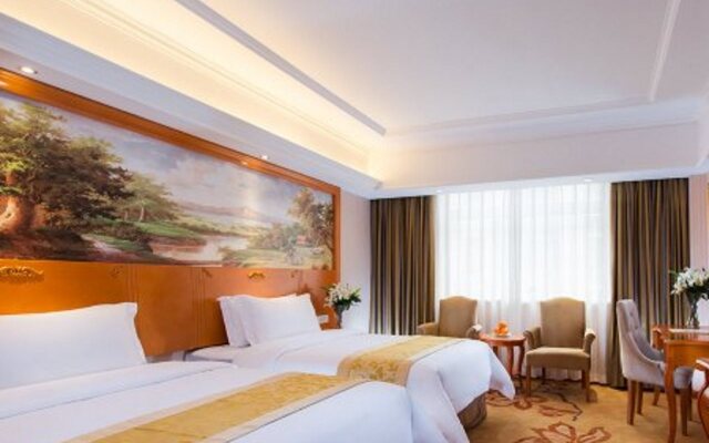 Vienna Hotel Changde Wuling Avenue Branch