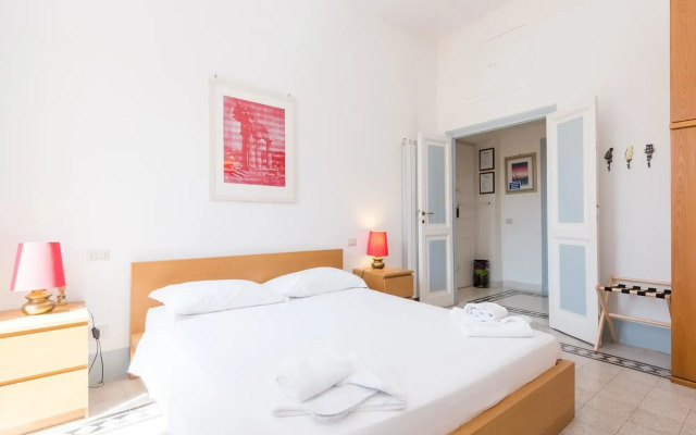 RSH Vatican Comfortable Sunny Apartment