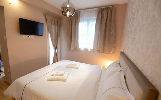 Zoilo Rooms