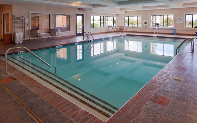 Holiday Inn Express Hotel & Suites Kingman by IHG