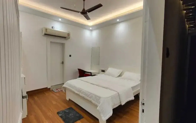 Sunrise Meadows Hotel Praba's