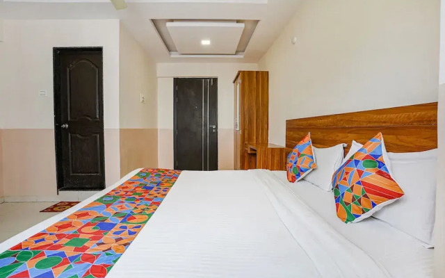 Fabhotel Paradise Inn