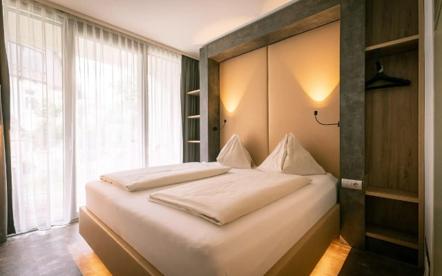 Hotel Rocket Rooms Velden
