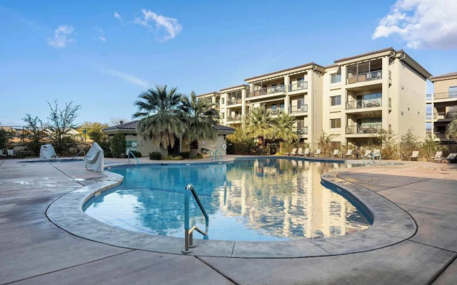 Walking on Sunshine Ground Level