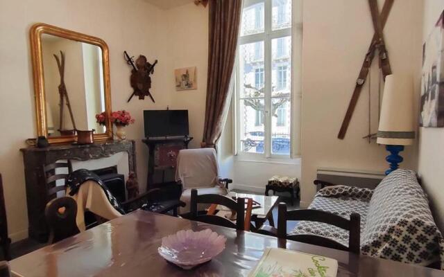 Appartement Cauterets, 3 pièces, 6 personnes - FR-1-234-109