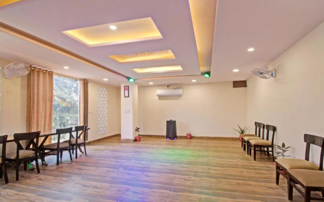 OYO 27787 Hotel Serenity Hideaway