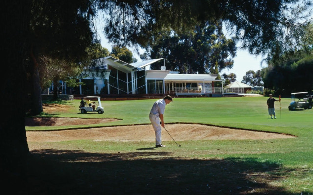 Renmark Resort