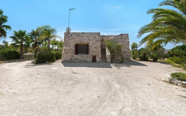 1679 Villa Mila in Torre Vado