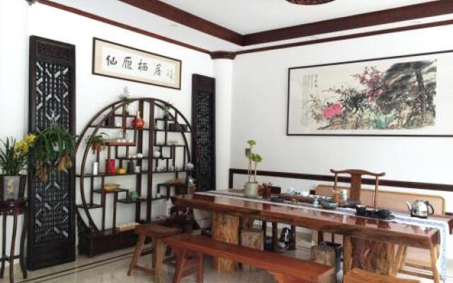Xian Yan Inn