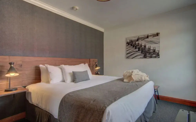 Hotel Bristol