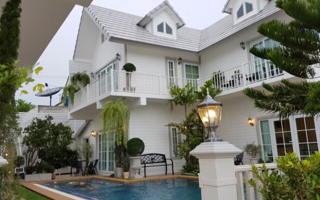Vanida Antique Home