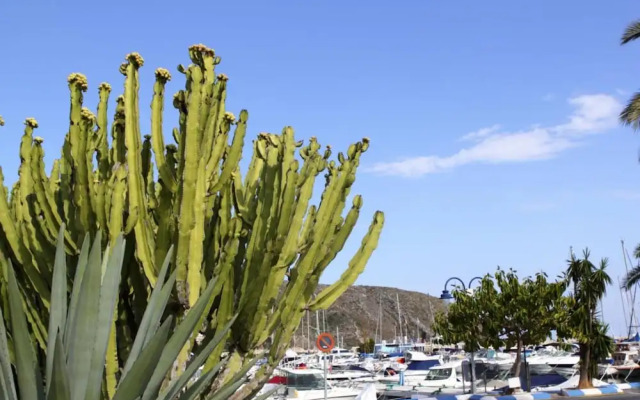 Rosal in El Tosalet With 5 Bedrooms and 3 Bathrooms