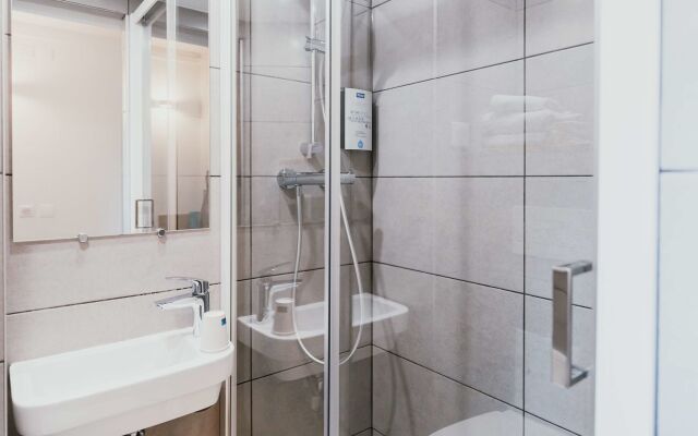 Kyriad Direct Bordeaux Est Lormont