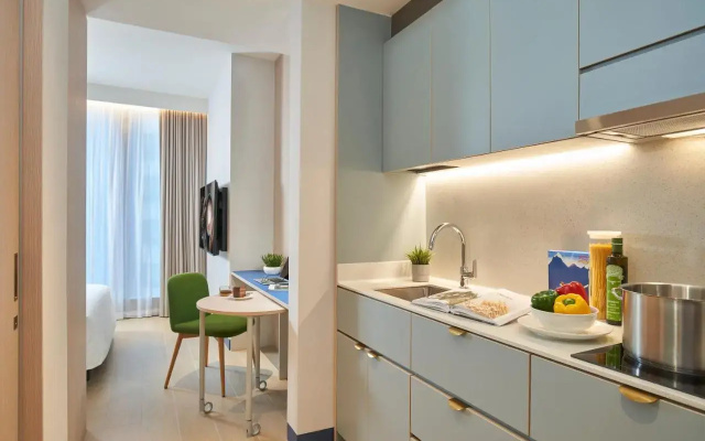 Oakwood Premier Raffles Place Singapore