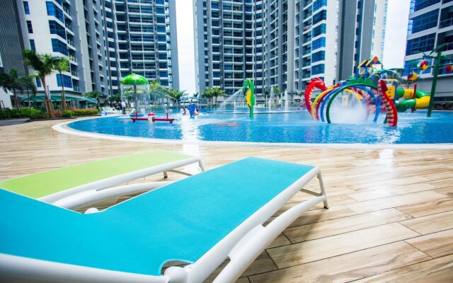 Play Residence At Atlantis