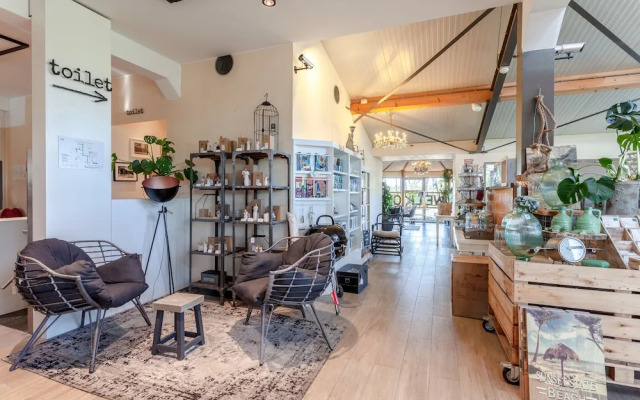 Hajé Waterlodge de Lepelaar