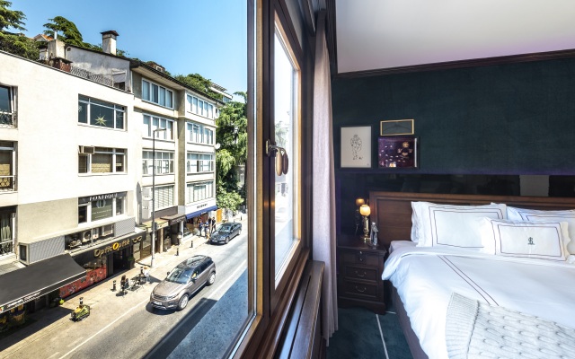 Bebek Hotel By The Stay