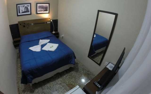 HMG Suites Inn Budget