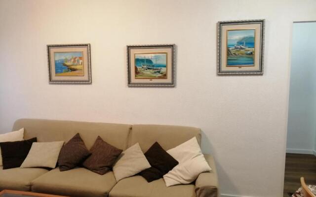 A 1 minuto de Las Canteras