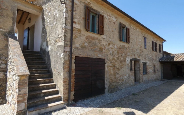 SCAPPO IN UMBRIA, Casale Monti