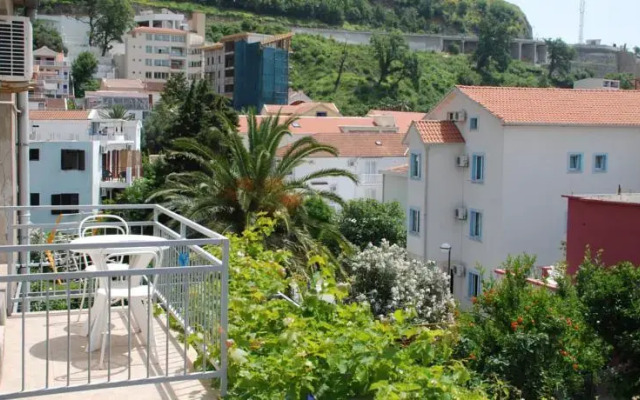 Apartments Slavica Rafailovici